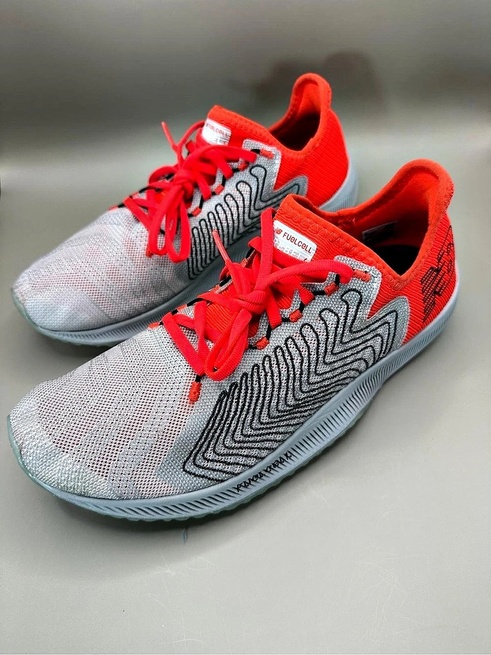 New Balance FuelCell Rebel v2 Men's Gray & Red US 9